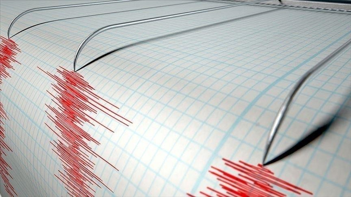 Hawaii’de 5,7 büyüklüğünde deprem