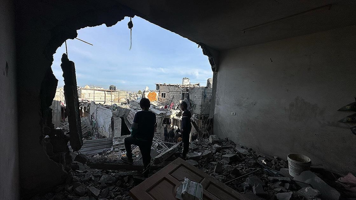 Uluslararası Af Örgütü: İsrail’in Refah’a saldırılarında “olası savaş suçlarına ilişkin yeni kanıtlar” var