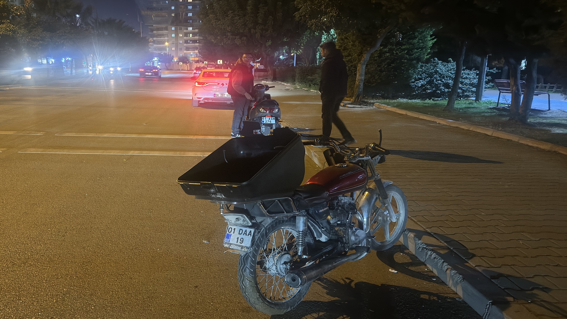 Adana’da iki motosikletin çarpışması sonucu 1 kişi öldü, 2 kişi yaralandı
