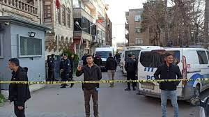 ŞANLIURFA – Tabancayla karısını vurarak öldüren kişi intihar girişiminde bulundu
