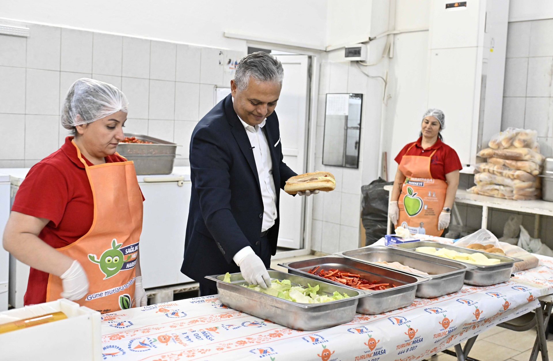 Okul menüsü programı devam ediyor