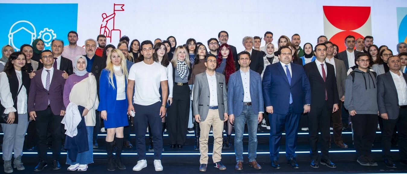 GÜNKAF’a 25 binin üzerinde öğrenci katıldı