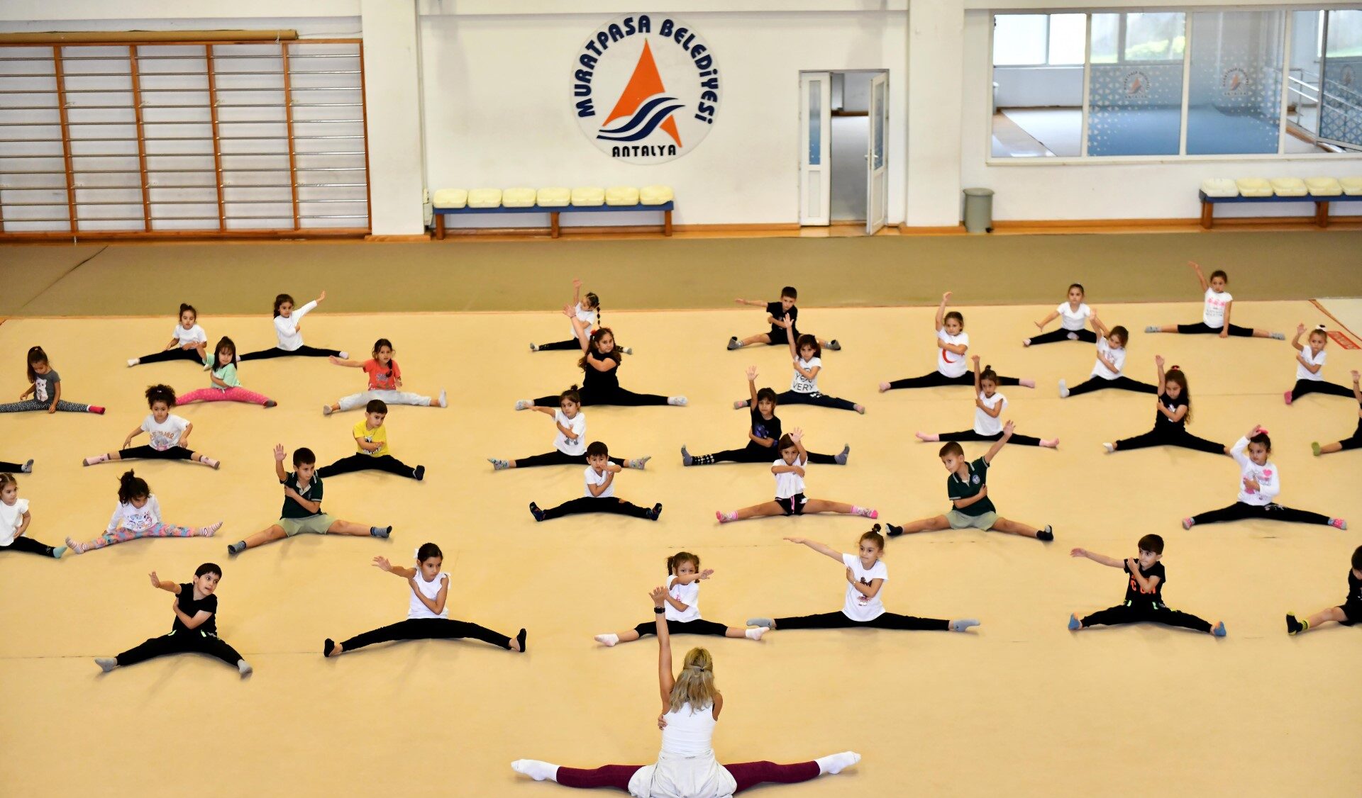 İlkbahar dönemi spor okulları başladı