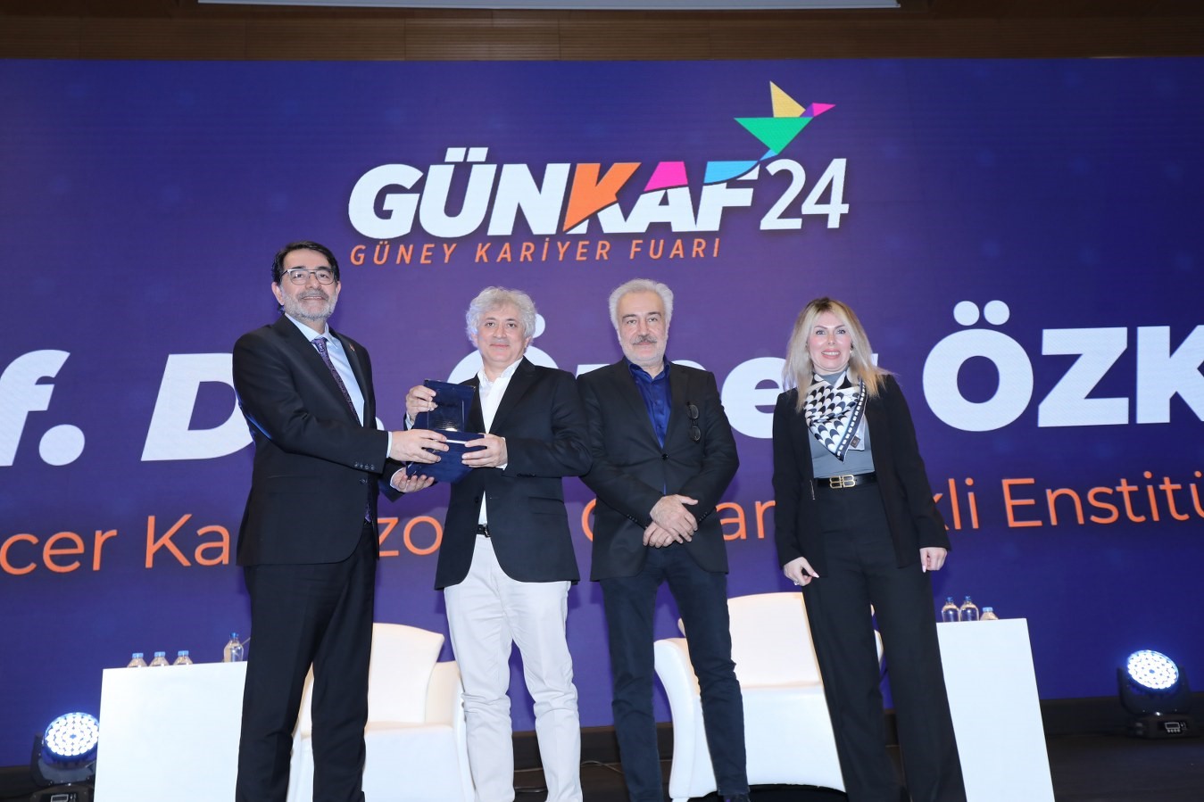 İlklerin hocası Prof. Dr. Ömer Özkan’dan ufuk açıcı konuşma
