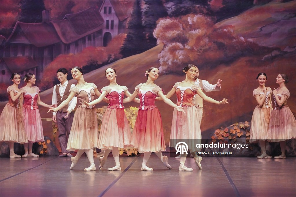 Antalya Devlet Opera ve Balesi “Giselle”yi sahneleyecek