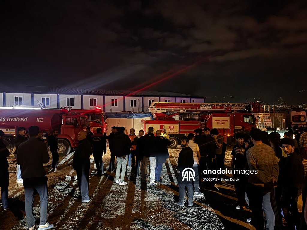 Kahramanmaraş’ta işçilerin kaldığı konteynerlerde çıkan yangın söndürüldü