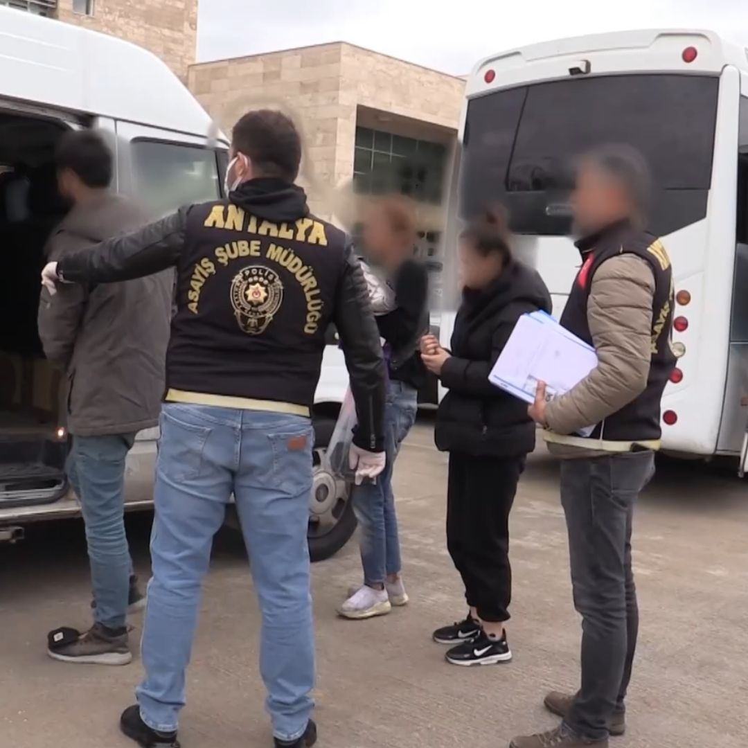Antalya’da aranan 220 kişi yakalandı