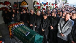 Vefat eden eski milli futbolcu Ersen Martin, İzmir’de toprağa verildi