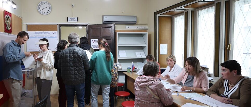 Antalya’daki Rus vatandaşları sandık başında