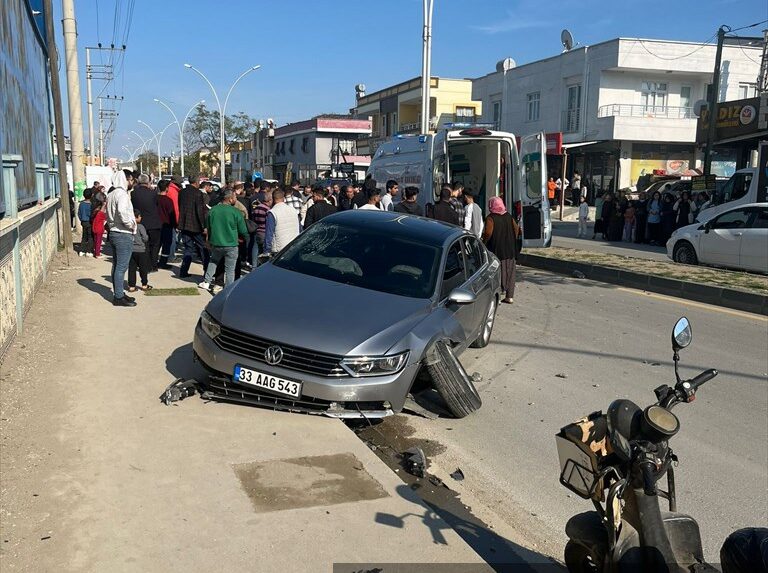 Mersin’de otomobilin çarptığı bisikletin sürücüsü öldü, yeğeni yaralandı