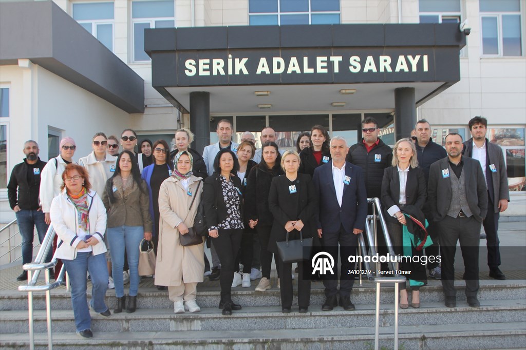 Antalya’da çocuğun köpeklerden kaçarken ölmesiyle ilgili davanın duruşması yapıldı