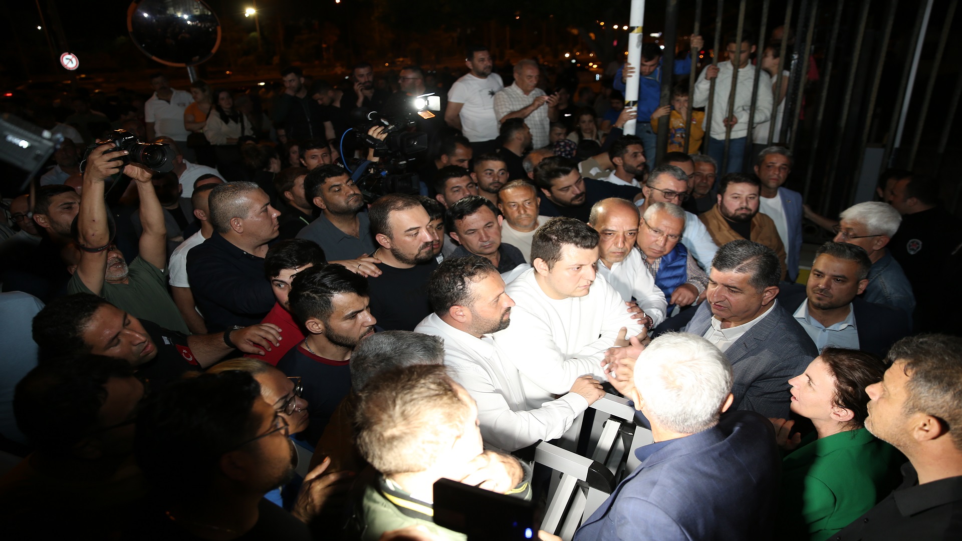 Antalya’daki teleferik kazasında Tutuklu yargılanan Kepez Belediye Başkanı Mesut Kocagöz’ün tahliyesine karar verildi