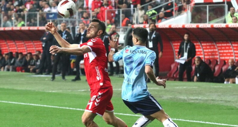 Yılport Samsunspor ile Yukatel Adana Demirspor berabere kaldı