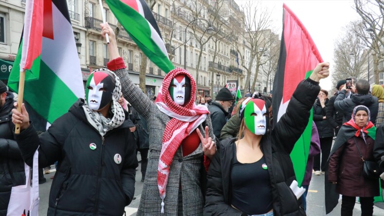 Uluslararası Af Örgütüne göre Fransa’da “Filistinlilerle dayanışma ifadeleri” kısıtlanıyor