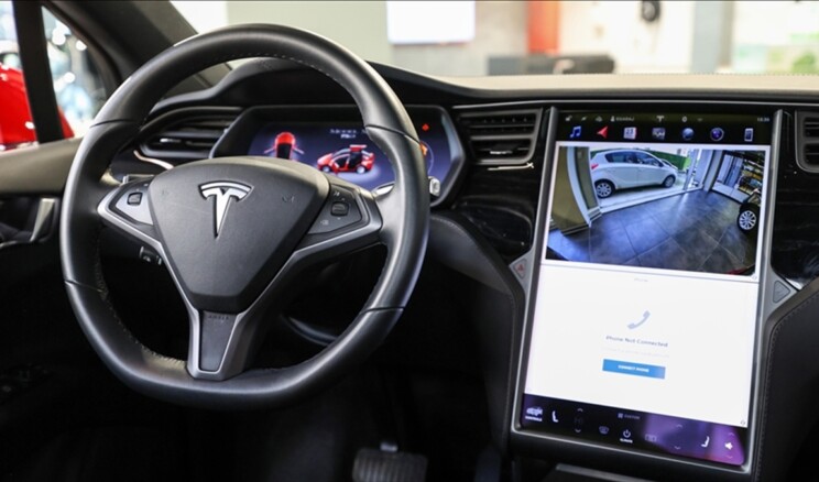 Elon Musk, otonom sürüş teknolojisini piyasaya sürebilmek için Çin’de lobi yapıyor