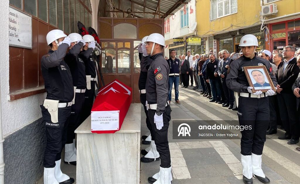 Kalp krizi sonucu ölen polis memuru Kahramanmaraş’ta son yolculuğuna uğurlandı