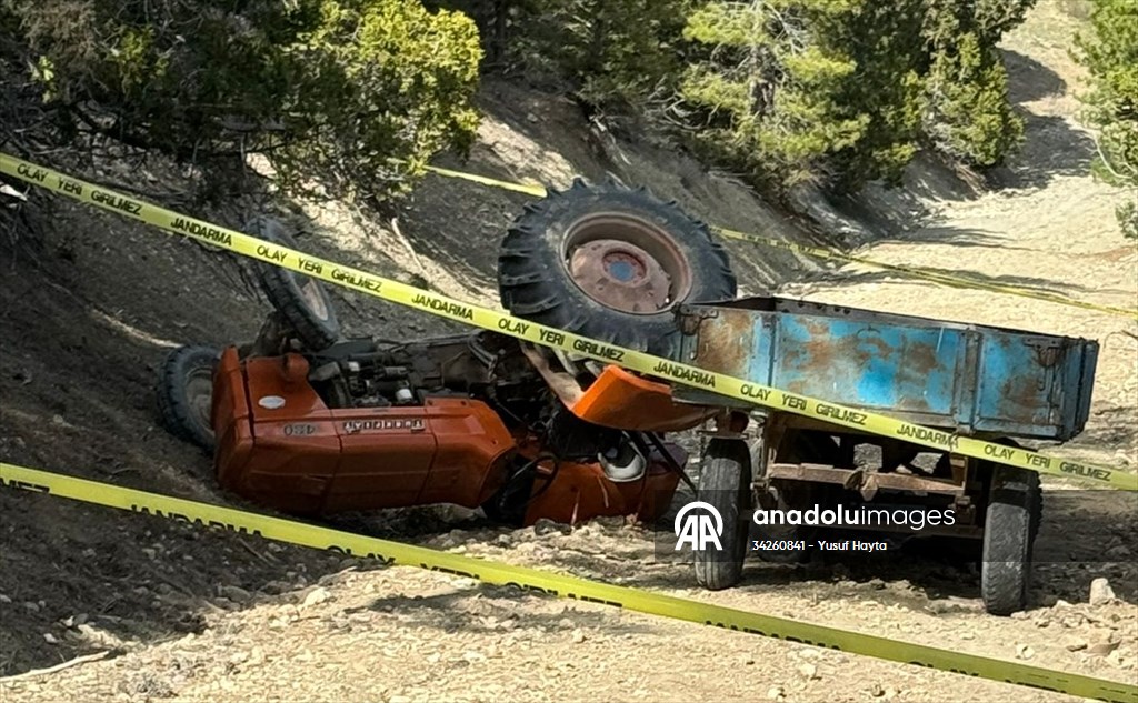 Burdur’da devrilen traktörün altında kalan 1 kişi öldü, 2 kişi yaralandı