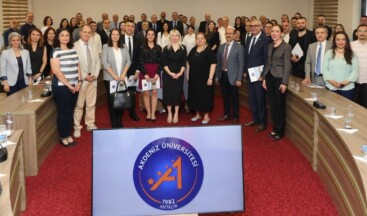 Akdeniz Üniversitesi’nde Bilimsel Başarılar Ödüllendirildi
