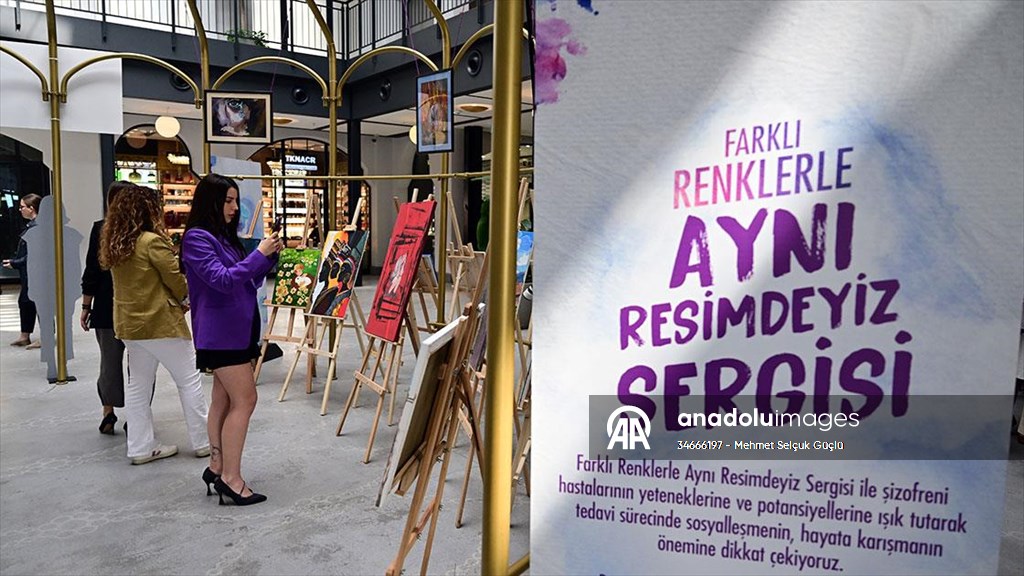 Janssen Türkiye “Farklı Renklerle Aynı Resimdeyiz” kampanyasıyla şizofreni konusunda farkındalığı artırıyor