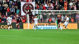 Trabzonspor Samsun’da 3 golle mağlup