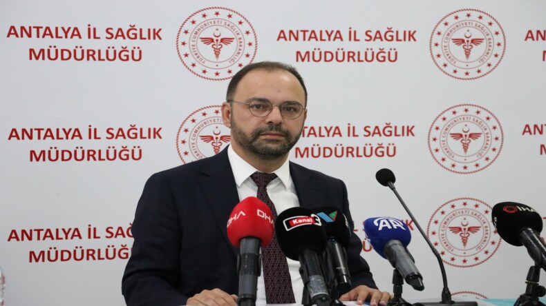 Burdur’da diyaliz sonrası fenalaşan hastalardan 23’ünün tedavisi Antalya’da sürüyor