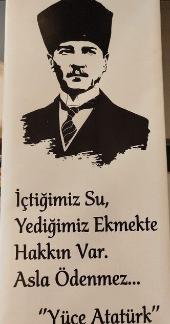 ATATÜRK VE ÜZERİMİZDE OLAN HAKKI!