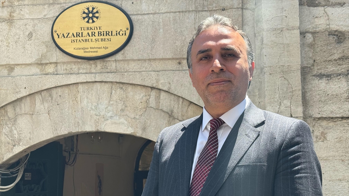 “Gemuhluoğlu, Türk milletine rehberlik yapmayı sürdürüyor”