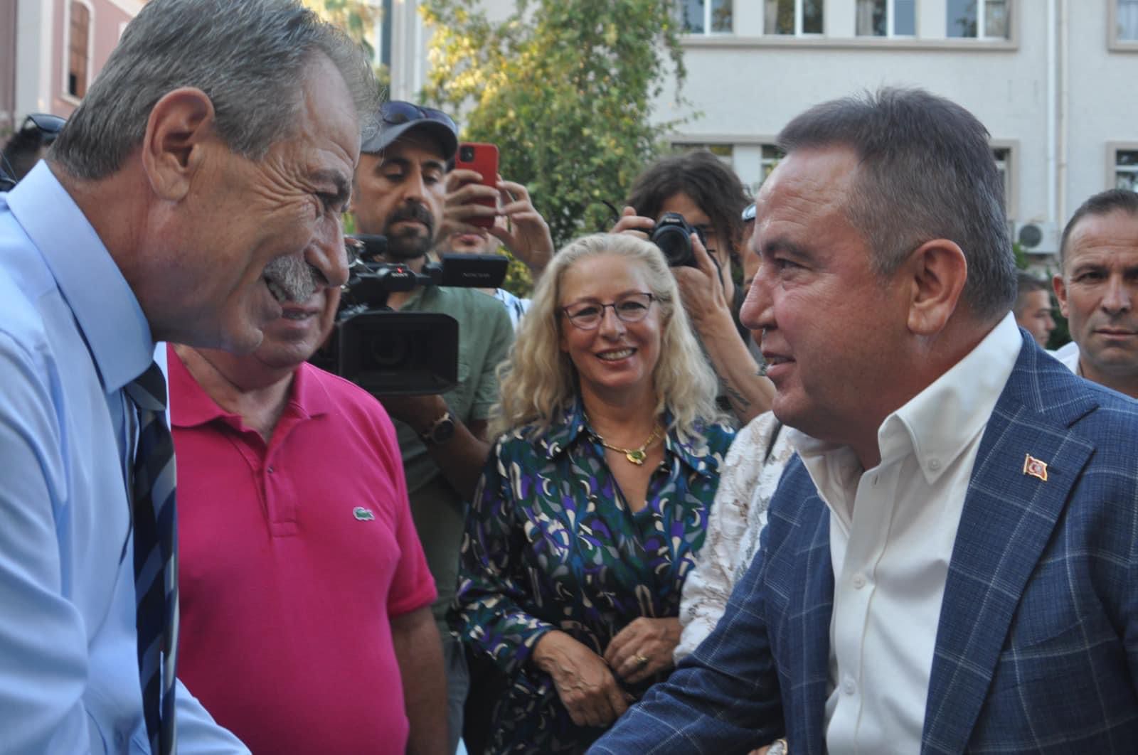KANTDER’den Başkan Böcek’e çağrı ANTALYA BU GECEYİ HAK EDİYOR BAŞKANIM.