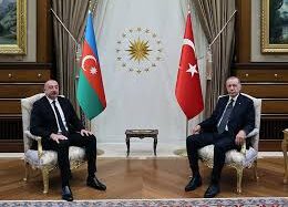 Cumhurbaşkanı Erdoğan, Azerbaycan Cumhurbaşkanı Aliyev ile görüştü.