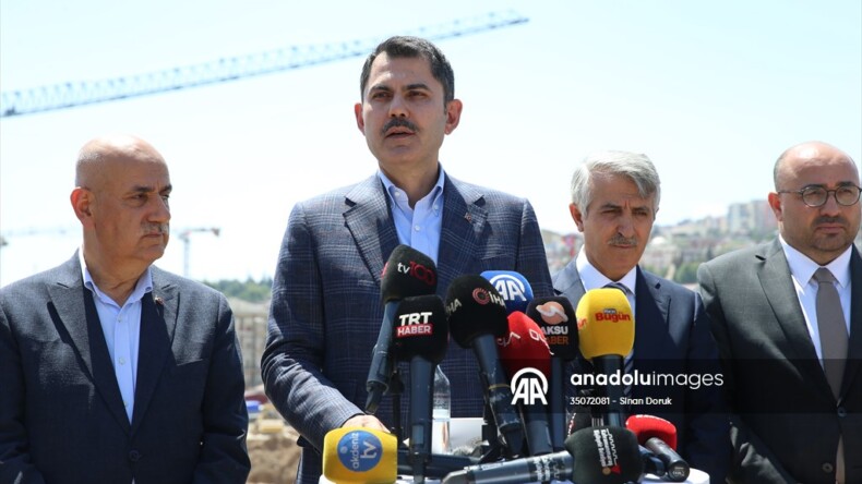 Bakan Kurum Kahramanmaraş’ta inşa edilen Azerbaycan Mahallesi’nde konuştu: