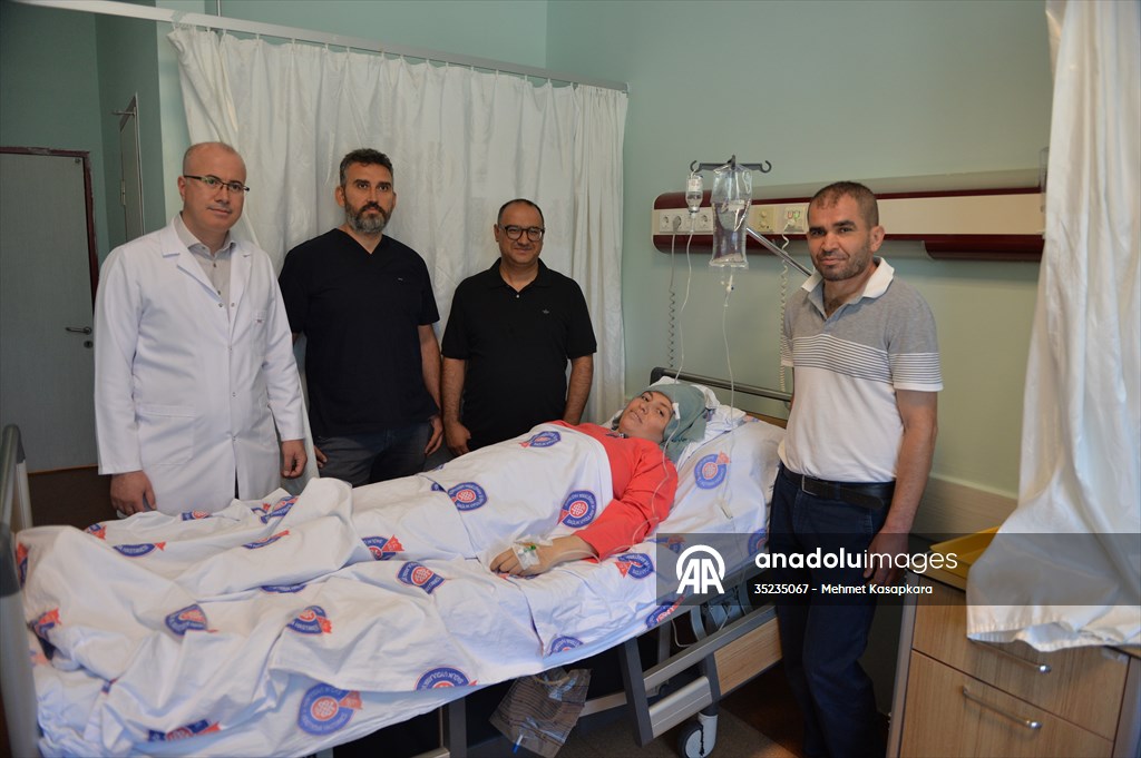 Kahramanmaraş’ta 4 aylık hamile kadının karnından 3 kilo 350 gram tümör çıkarıldı