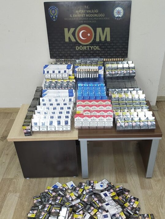 Hatay’da 1040 paket kaçak sigara ele geçirildi