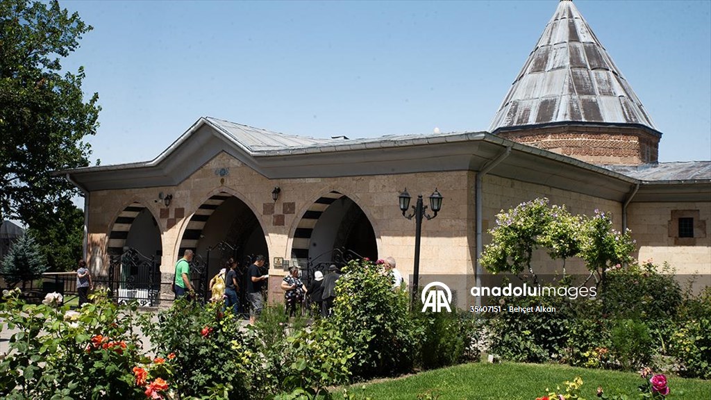Hoşgörü ve bilgeliğin sembolü: Hacı Bektaş Veli