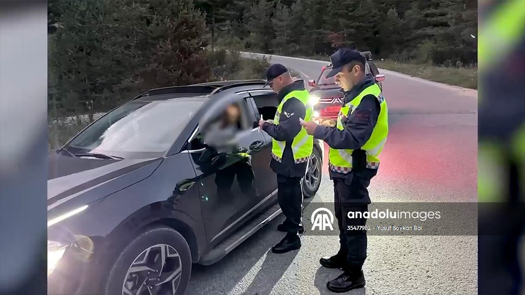 İçişleri Bakanı Yerlikaya: Emniyet ve jandarma trafik ekiplerince, 15-22 Ağustos’ta 2 milyon 488 bin 264 araç denetlendi