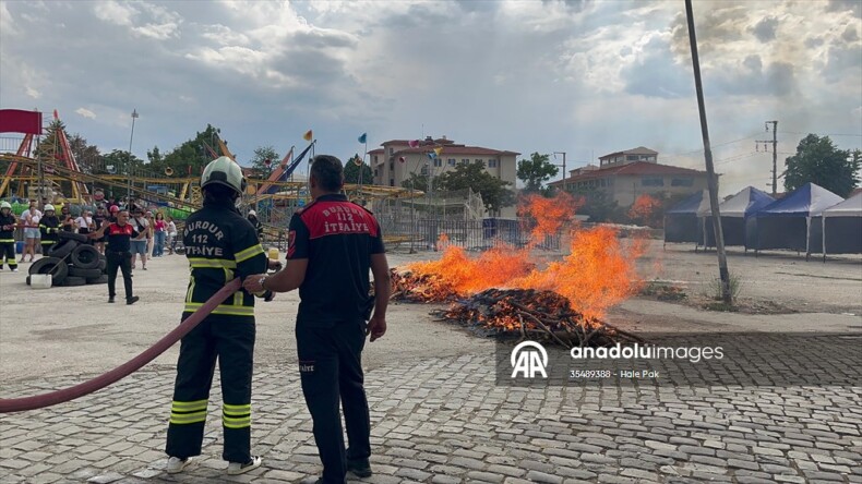 Burdur’da Erasmus öğrencilerine yangın söndürme eğitimi verildi