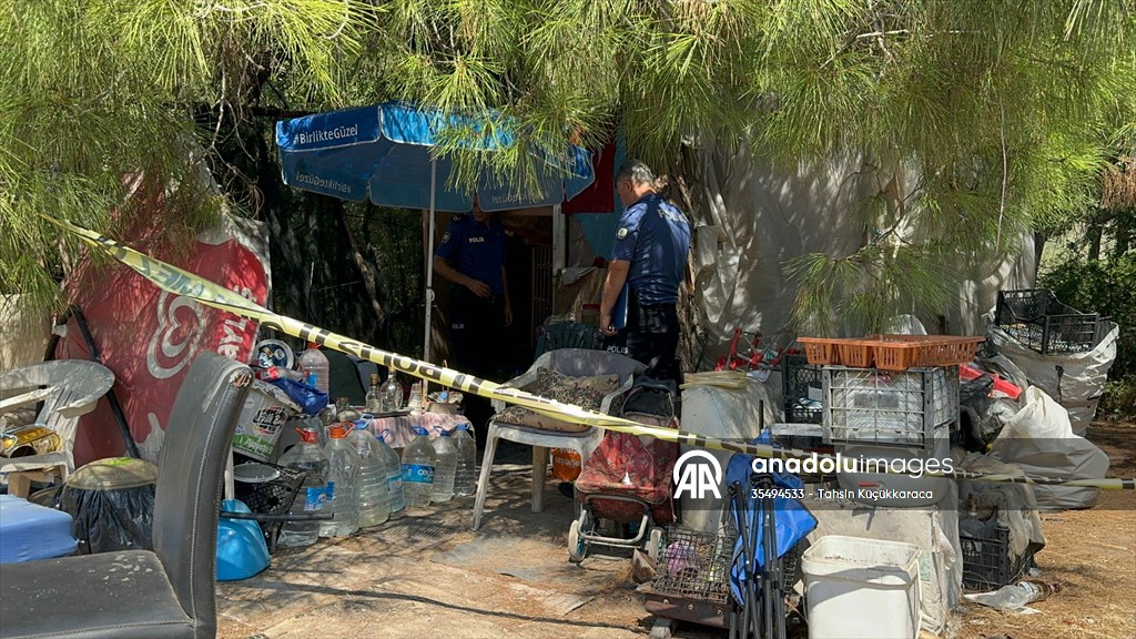 Antalya’da ormanlık alanda yaşayan kişi, çadırında ölü bulundu