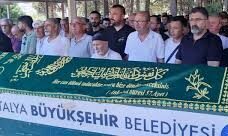 Antalya’da silahla öldürülen eski meclis üyesinin cenazesi defnedildi