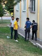 Dördüncü kattan düşen 3 yaşındaki çocuk öldü