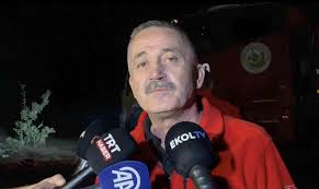 Ilgaz Belediye Başkanı Öztürk: “Şu anda yangın baskılandı ama tamamen kontrol altına alındı diyemiyoruz”