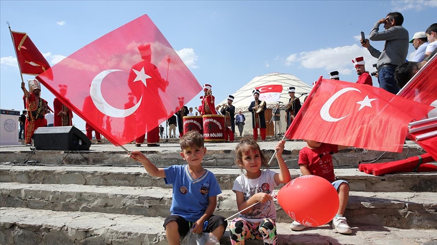 Muş’ta Malazgirt Zaferi’nin 953. yıl dönümü etkinlikleri başladı