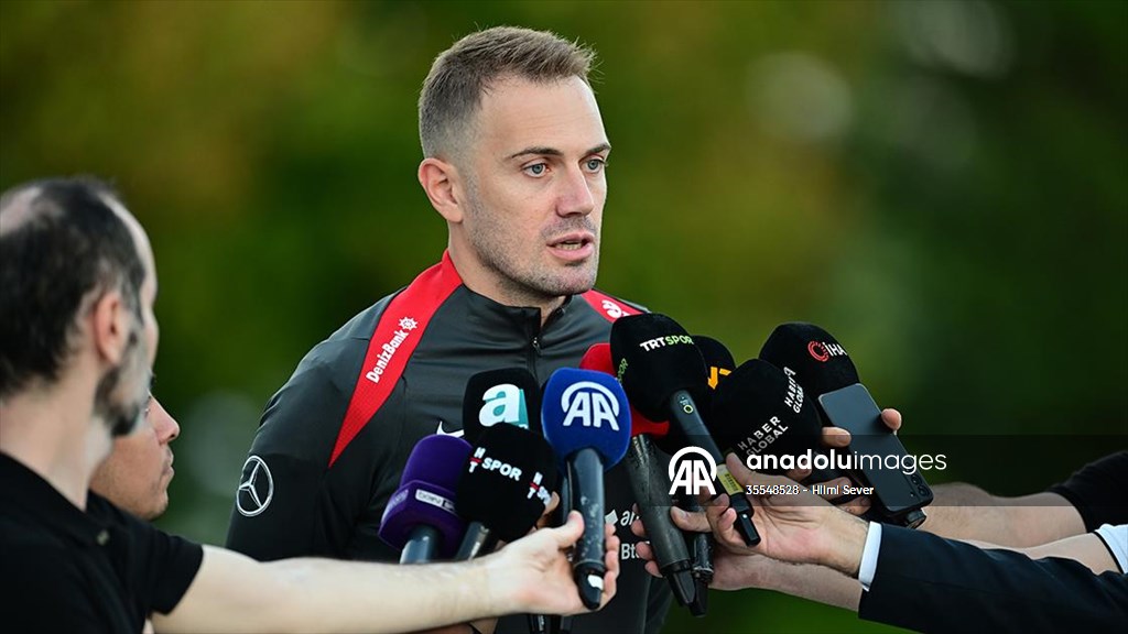 Milli kaleci Mert Günok’un gözü, UEFA Uluslar Ligi zirvesinde