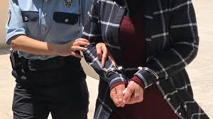 Avcılar’da yeni doğan bebeğin hayatını kaybetmesiyle ilgili gözaltına alınan 3 kişi adliyede