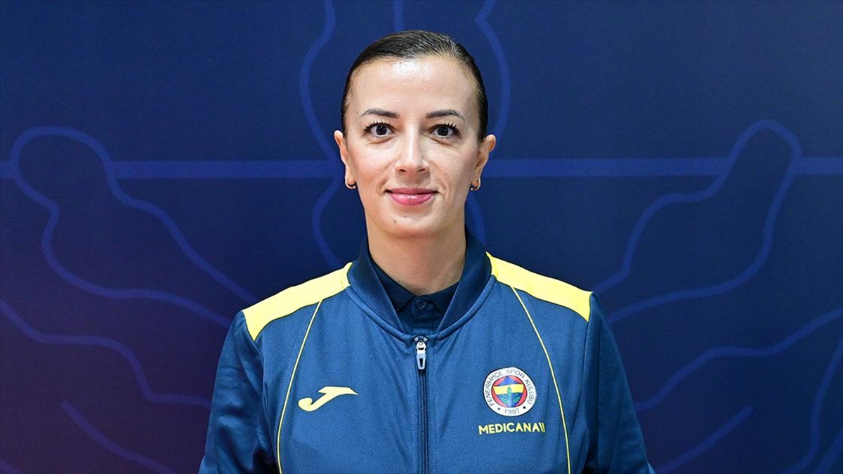 AA-20241010-35872603-35872602-PELIN_CELIK_GOREVLERINI_LAYIKIYLA_YAPMAYA_CALISIYOR