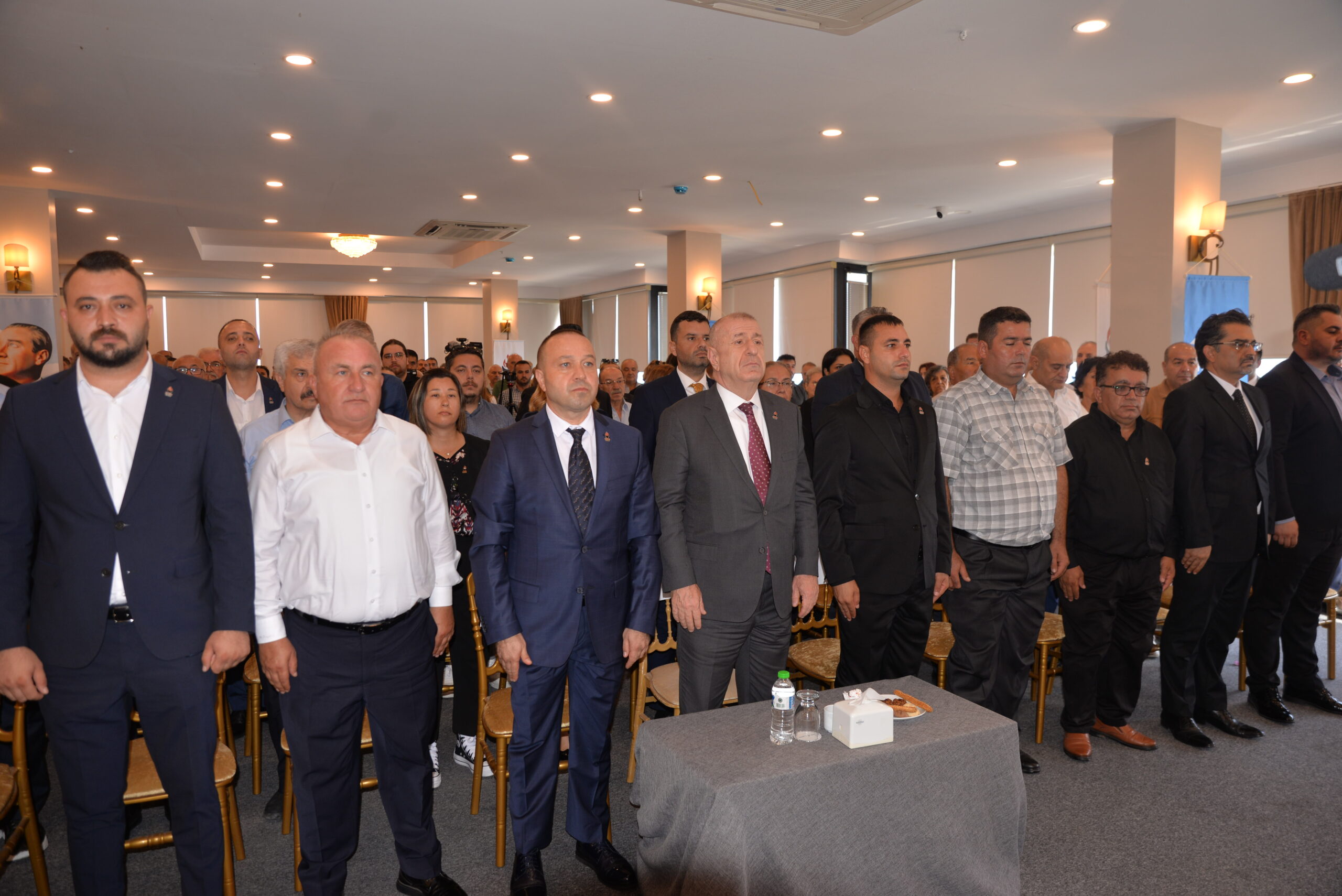 Zafer Partisi Genel Başkanı Özdağ partisinin Mersin 2. Olağan İl Kongresi’ne katıldı