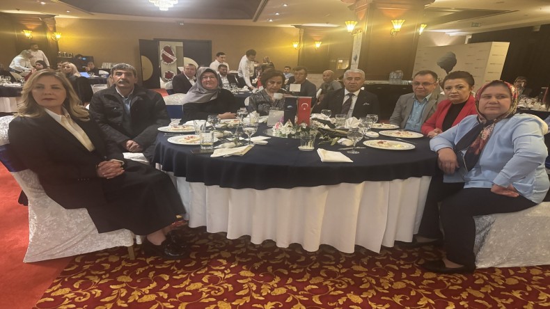 Antalya Düşünce Platformu, 8 üretici kadını ödüllendirdi