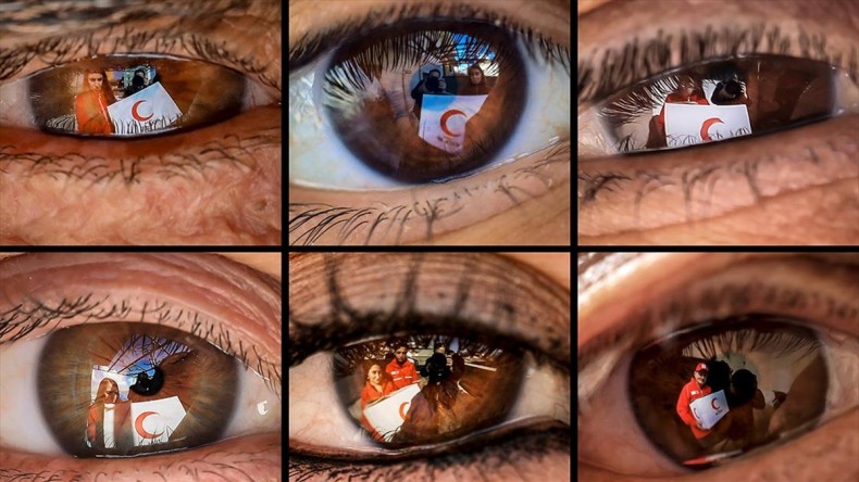 Kızılay’ın ihtiyaç sahiplerine yardımları fotoğraf karelerine yansıdı