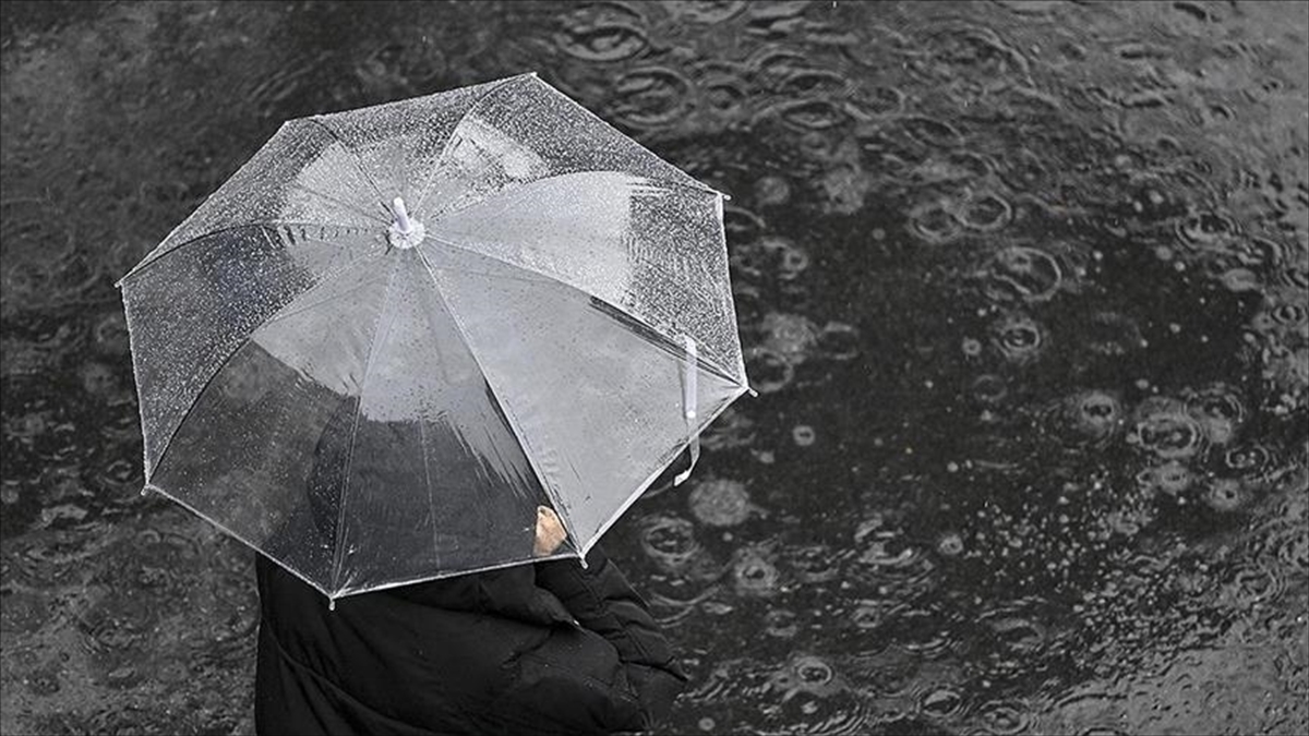 Meteorolojiden Güneydoğu Anadolu’daki bazı iller için kuvvetli rüzgar ve fırtına uyarısı