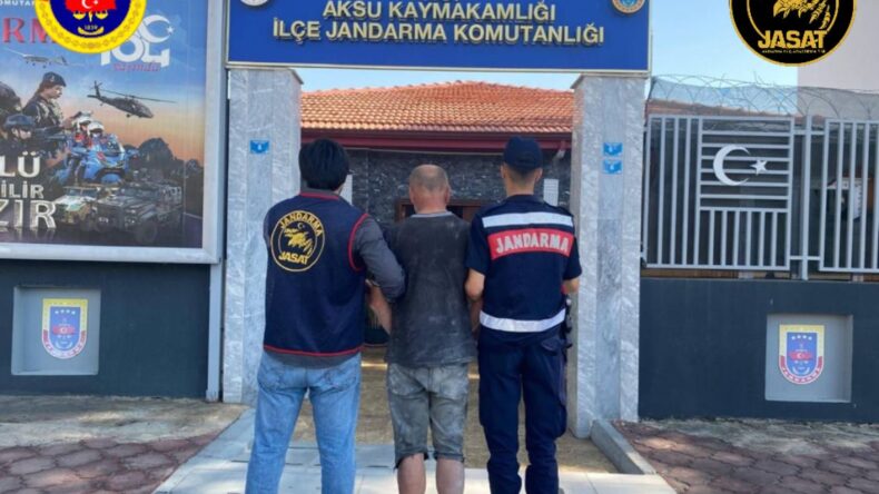 Antalya İl Jandarma ekipleri,çeşitli suçlardan aranan 209 kişiyi yakaladı
