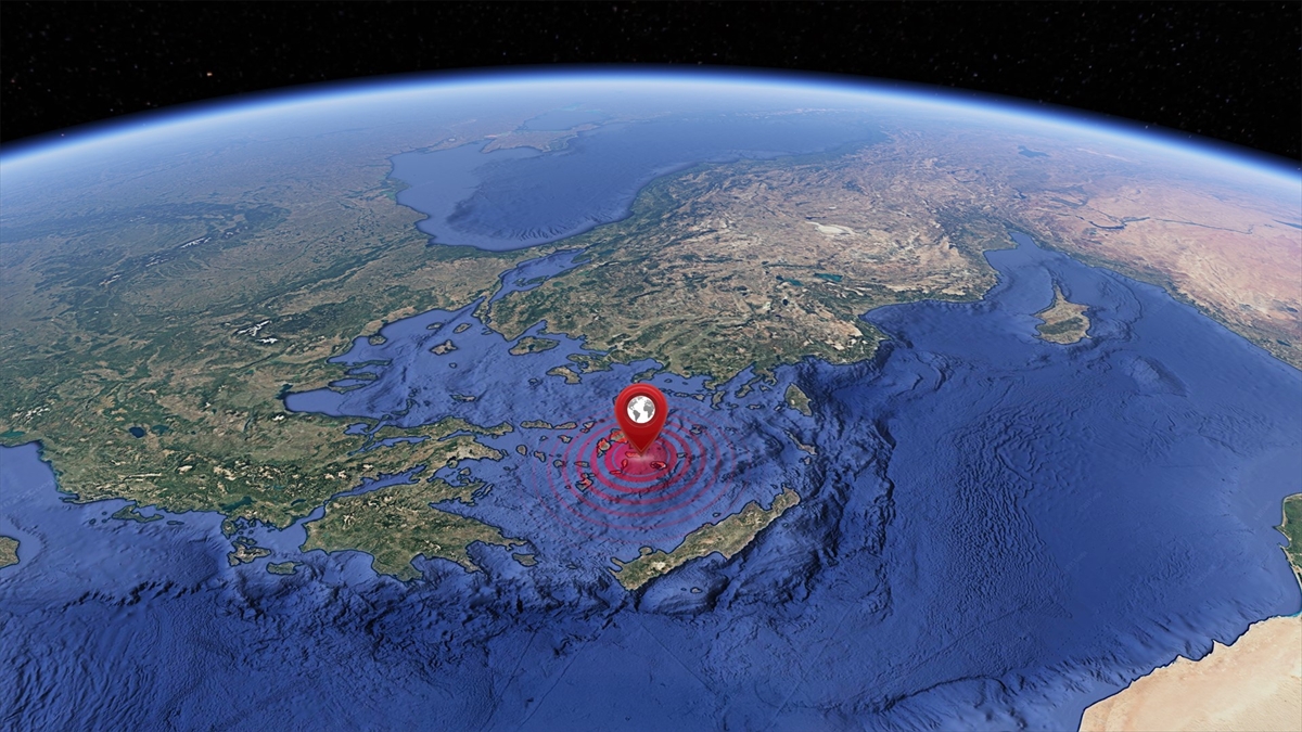 Ege  4,9 büyüklüğünde deprem