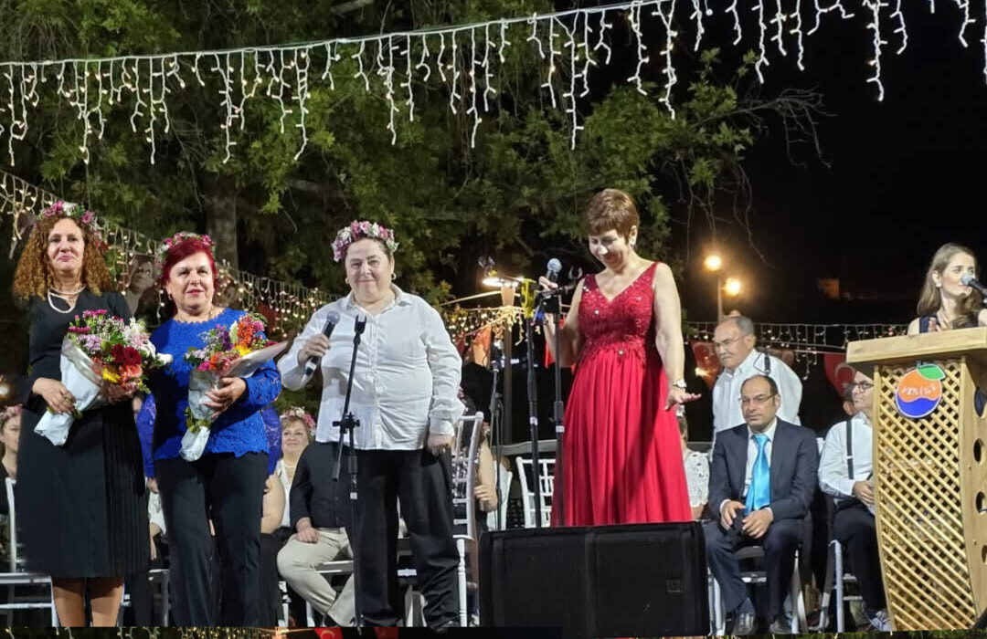 Finike’de Sanat ve Müzikle Anlamlı Buluşma: “Engelleri Aşalım” Etkinliği Gönülleri Birleştirdi